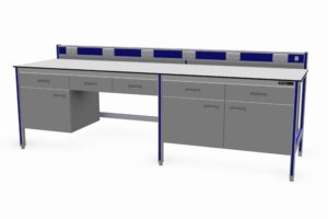 werktafel met energiegoot en laboratorium kasten (hangend)
